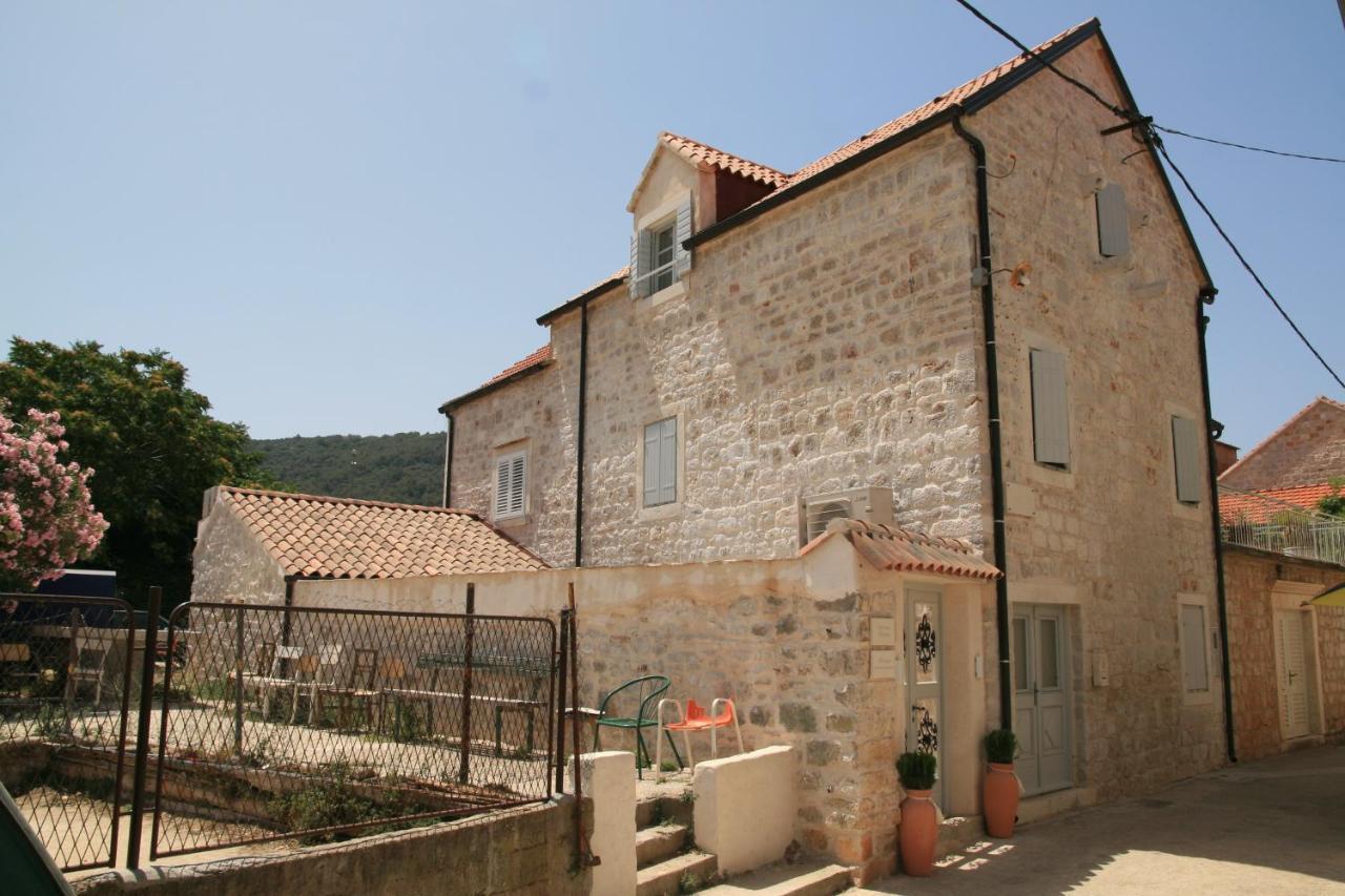 Town House Rosario Hotel Stari Grad  Exterior photo